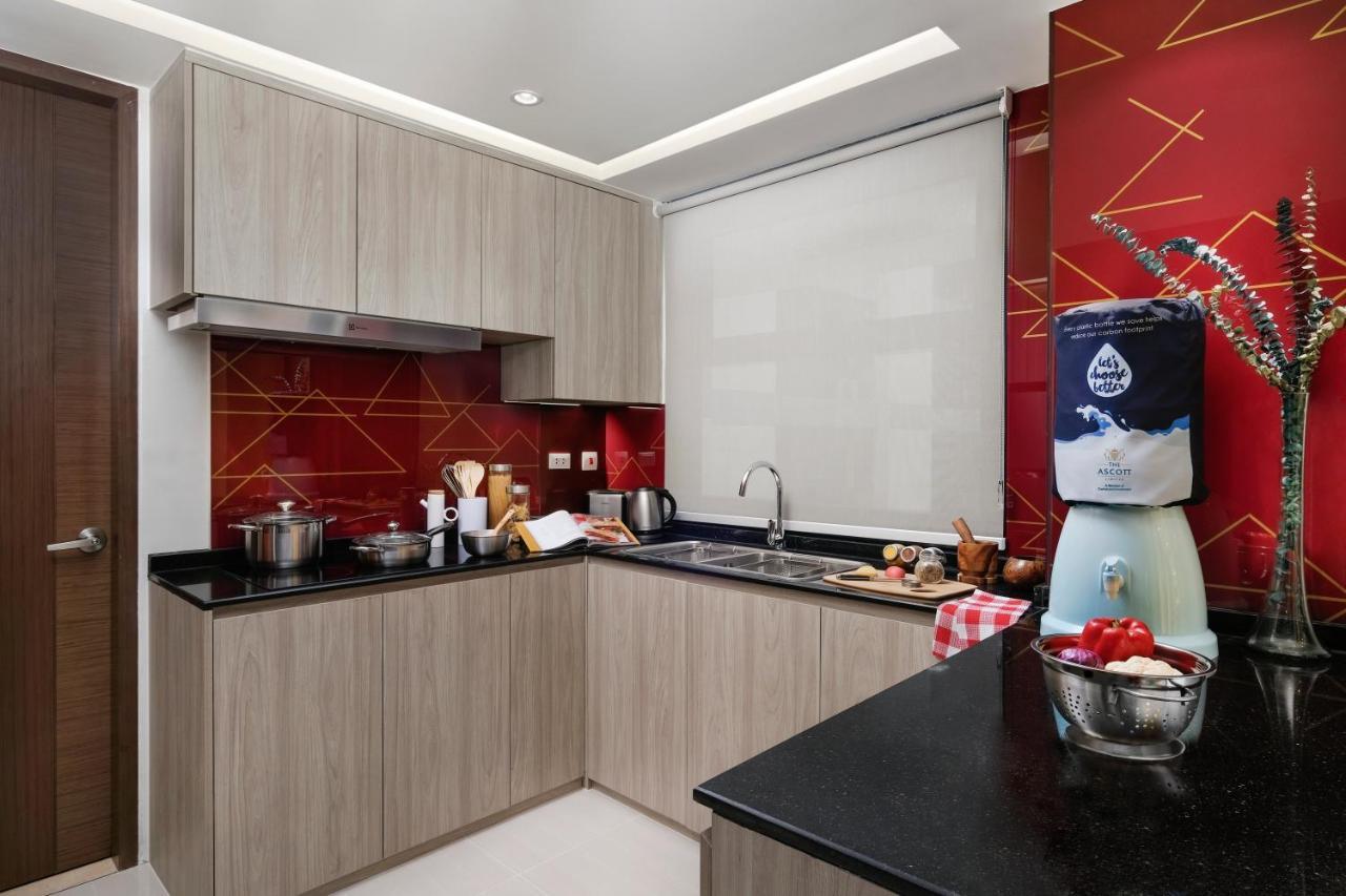 Somerset Central Salcedo Makati Makati City Kültér fotó