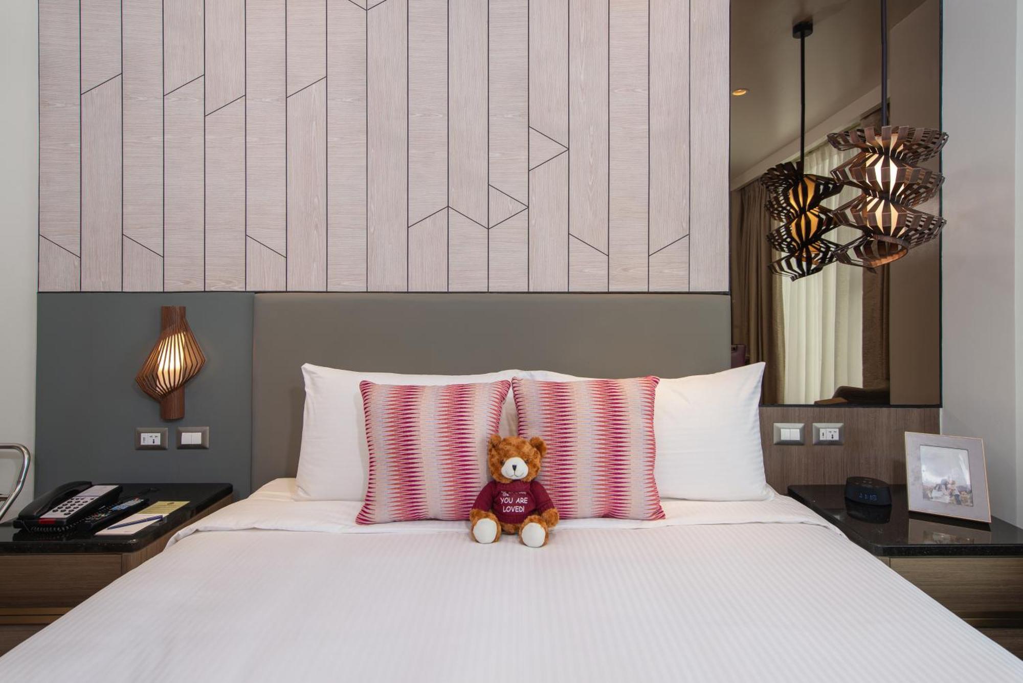 Somerset Central Salcedo Makati Makati City Kültér fotó