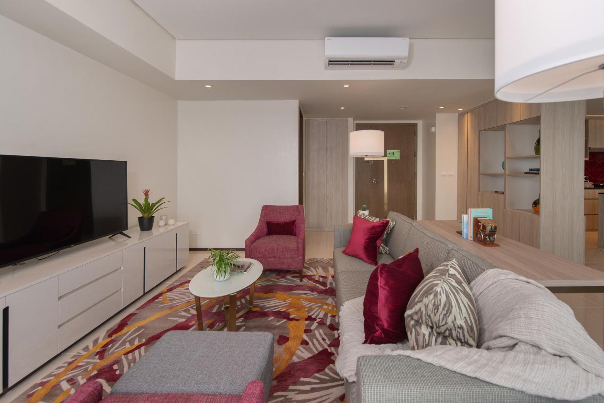 Somerset Central Salcedo Makati Makati City Kültér fotó