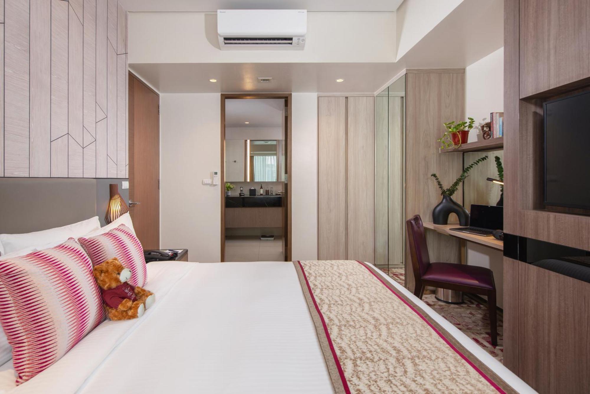 Somerset Central Salcedo Makati Makati City Kültér fotó