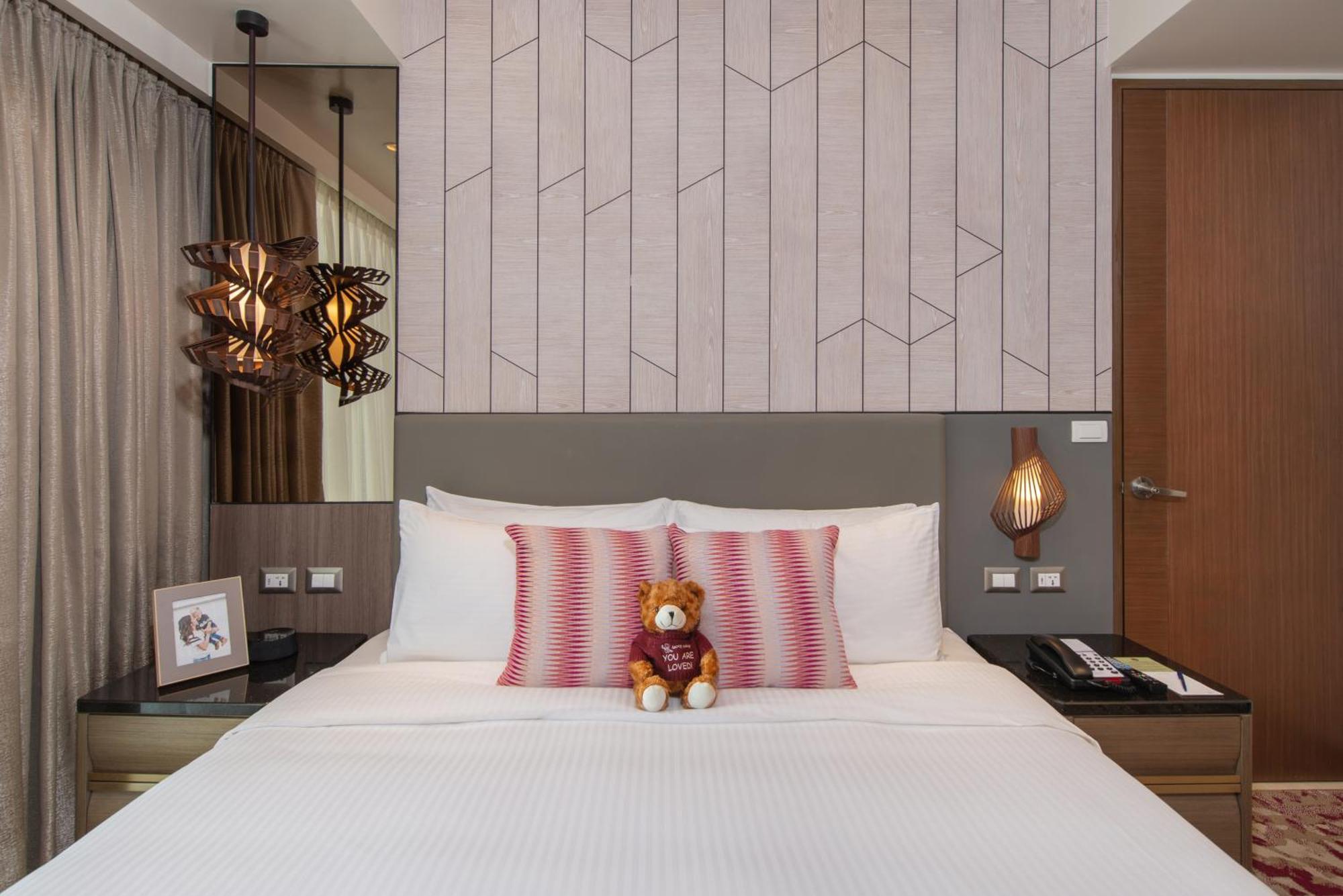 Somerset Central Salcedo Makati Makati City Kültér fotó